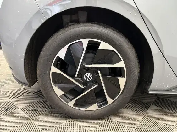 VOLKSWAGEN ID.3 - voiture de démonstration - Photo 24