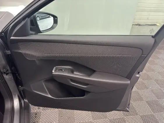 VOLKSWAGEN T-ROC II - voiture de démonstration - Photo 20