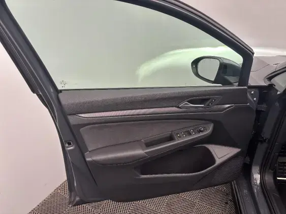 VOLKSWAGEN GOLF VIII - voiture de démonstration - Photo 19