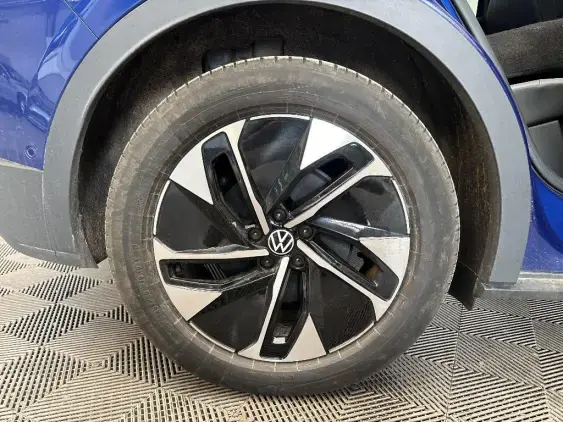 VOLKSWAGEN ID.4 - voiture de démonstration - Photo 24