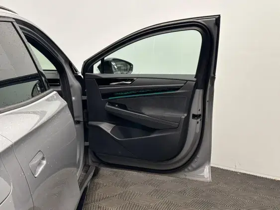 VOLKSWAGEN ID.7 - voiture de démonstration - Photo 18