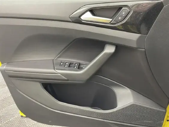 VOLKSWAGEN T-CROSS - voiture de démonstration - Photo 18