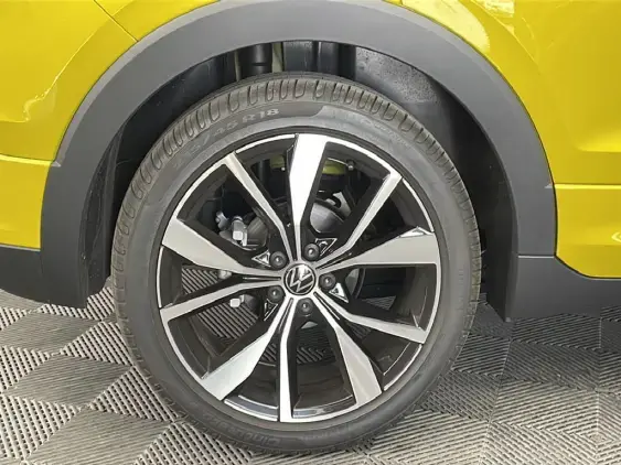 VOLKSWAGEN T-CROSS - voiture de démonstration - Photo 24