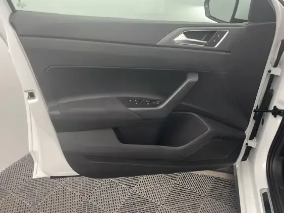 VOLKSWAGEN POLO VI - voiture de démonstration - Photo 18