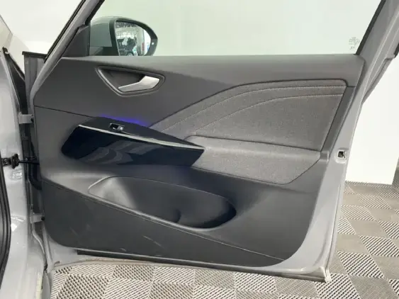 VOLKSWAGEN ID.3 - voiture de démonstration - Photo 18