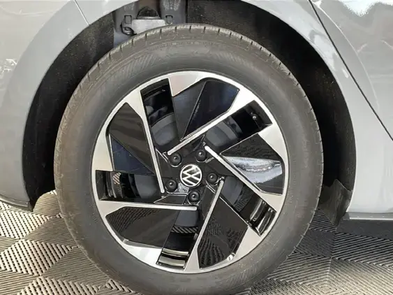 VOLKSWAGEN ID.3 - voiture de démonstration - Photo 23