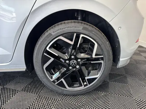 VOLKSWAGEN POLO VI - voiture de démonstration - Photo 22