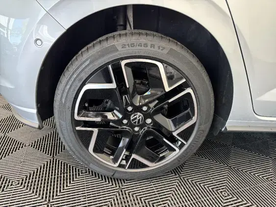 VOLKSWAGEN POLO VI - voiture de démonstration - Photo 23