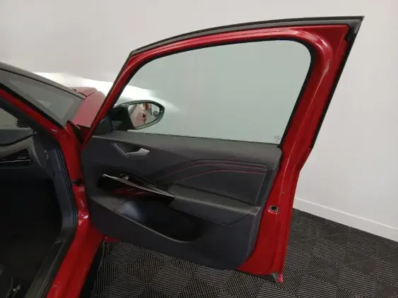 VOLKSWAGEN ID.3 - voiture de démonstration - Photo 13