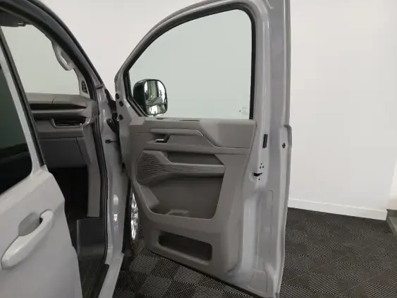 VOLKSWAGEN CARAVELLE T7 - voiture de démonstration - Photo 16