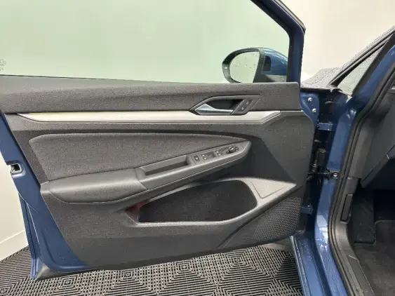 VOLKSWAGEN GOLF VIII - voiture de démonstration - Photo 18