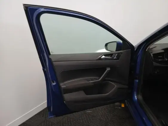 VOLKSWAGEN POLO VI - voiture de démonstration - Photo 18