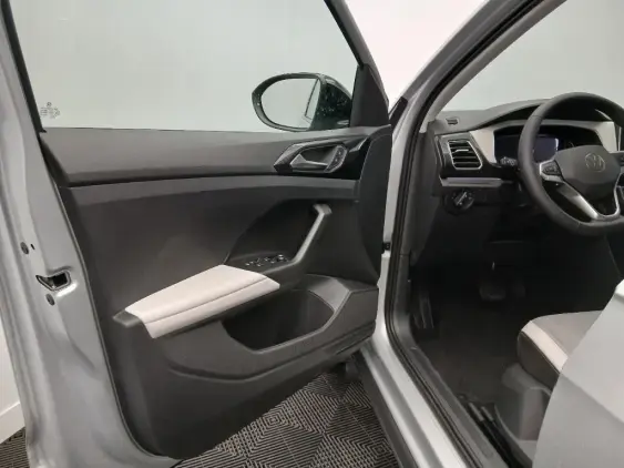 VOLKSWAGEN T-CROSS - voiture de démonstration - Photo 17