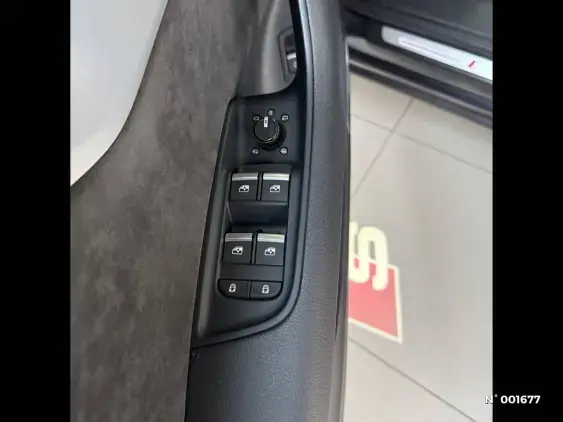 AUDI Q8 - voiture d'occasion - Photo 26