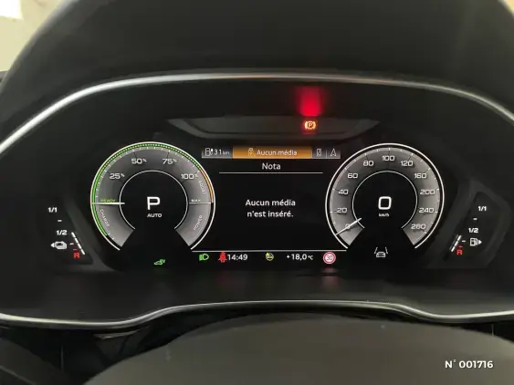 AUDI Q3 - voiture d'occasion - Photo 34