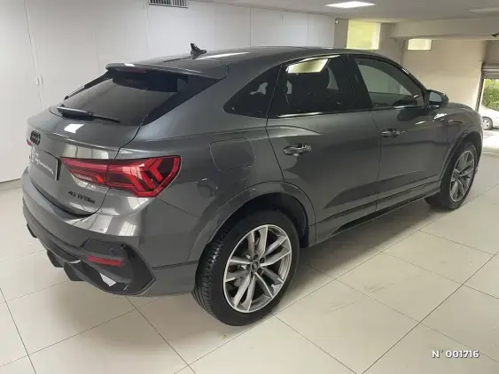 AUDI Q3 - voiture d'occasion - Photo 10