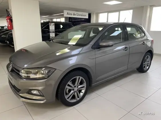 VOLKSWAGEN POLO V - voiture d'occasion - Photo 21
