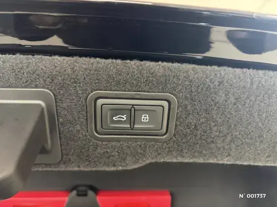 AUDI A8 - voiture d'occasion - Photo 24