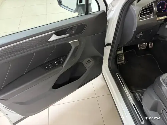VOLKSWAGEN TIGUAN III - voiture d'occasion - Photo 25