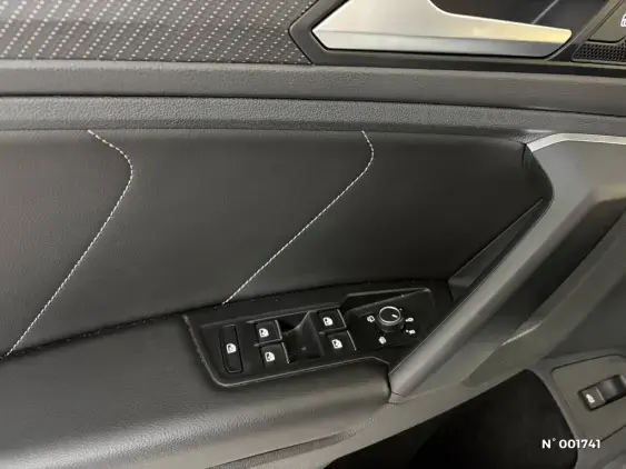 VOLKSWAGEN TIGUAN III - voiture d'occasion - Photo 26