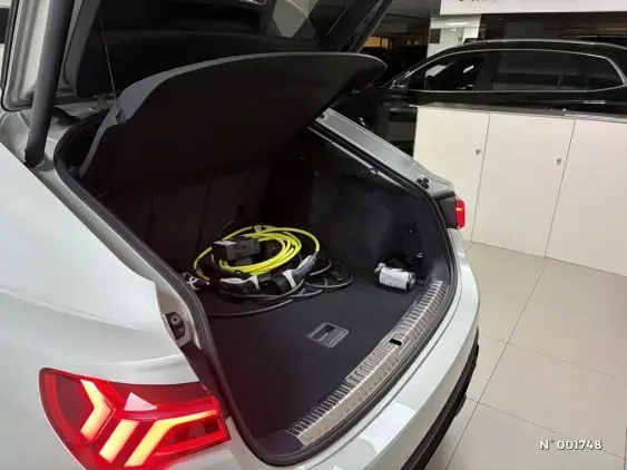 AUDI Q3 - voiture d'occasion - Photo 24