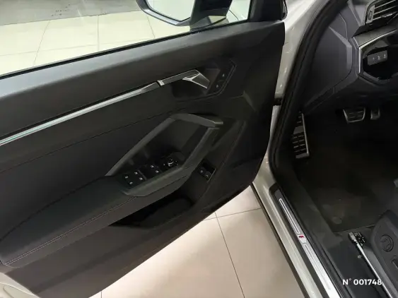 AUDI Q3 - voiture d'occasion - Photo 26