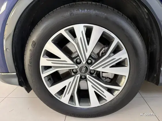 AUDI Q4 E-TRON I - voiture d'occasion - Photo 11