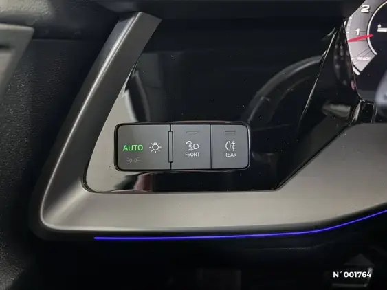 AUDI A3 SPORTBACK IV - voiture d'occasion - Photo 27