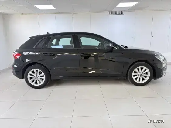 AUDI A3 SPORTBACK IV - voiture d'occasion - Photo 4