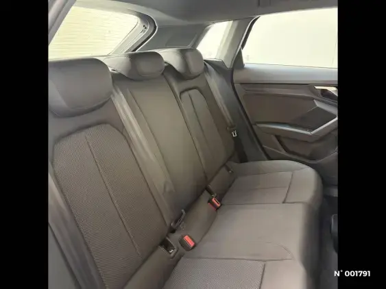 AUDI A3 SPORTBACK IV - voiture d'occasion - Photo 2