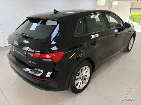 AUDI A3 SPORTBACK IV - voiture d'occasion - Photo 18