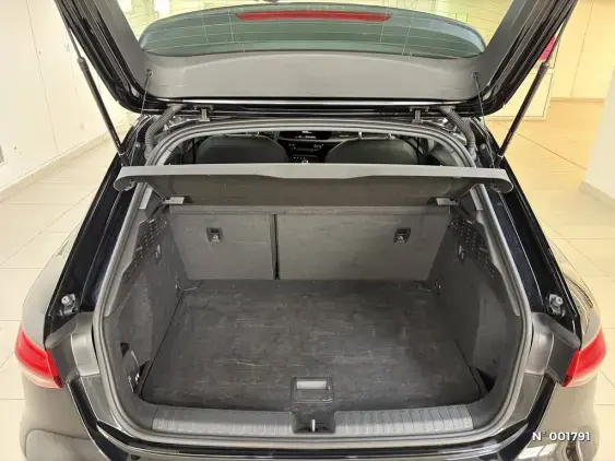 AUDI A3 SPORTBACK IV - voiture d'occasion - Photo 19