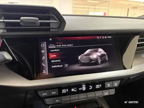 AUDI A3 SPORTBACK IV - voiture d'occasion - Photo 32