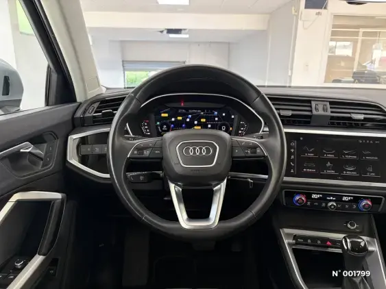 AUDI Q3 - voiture d'occasion - Photo 2