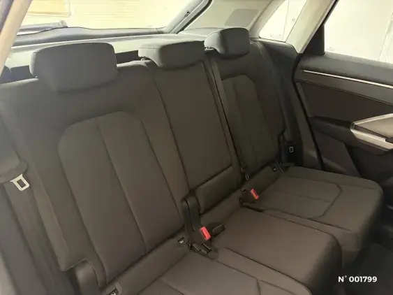 AUDI Q3 - voiture d'occasion - Photo 18