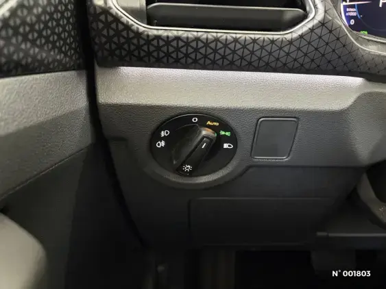VOLKSWAGEN T-CROSS - voiture d'occasion - Photo 26