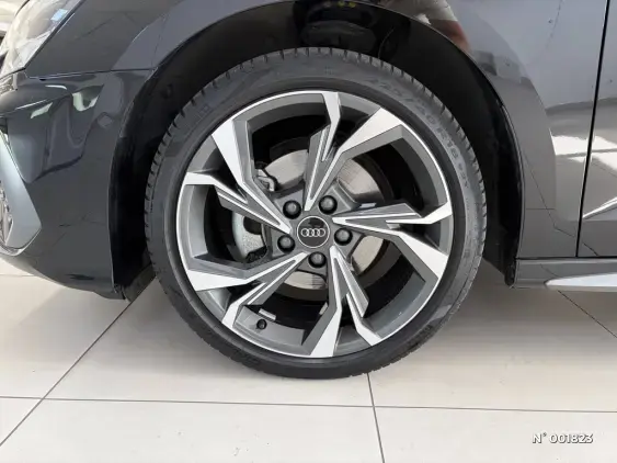 AUDI A3 SPORTBACK IV - voiture d'occasion - Photo 14