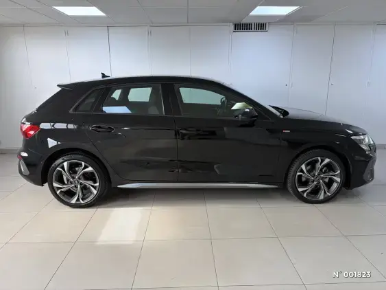 AUDI A3 SPORTBACK IV - voiture d'occasion - Photo 11
