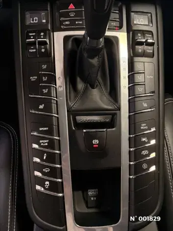 PORSCHE MACAN - voiture d'occasion - Photo 24