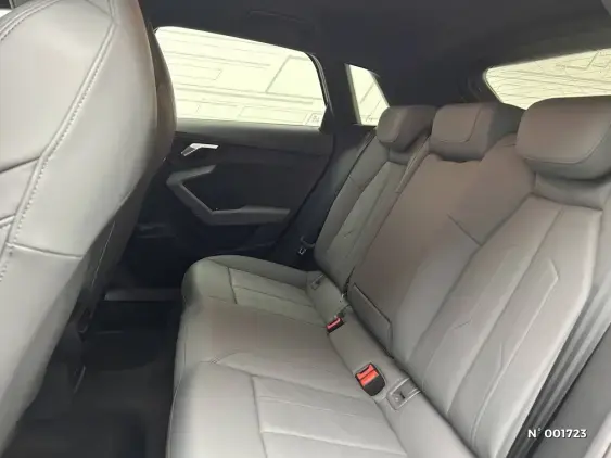 AUDI A3 SPORTBACK IV - voiture d'occasion - Photo 14