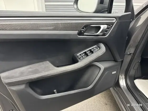 PORSCHE MACAN - voiture d'occasion - Photo 27