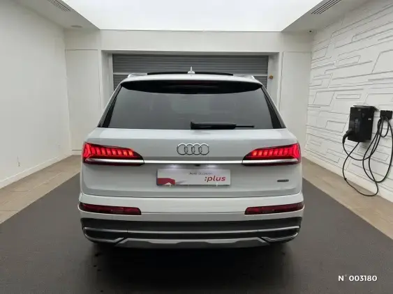 AUDI Q7 - voiture d'occasion - Photo 3