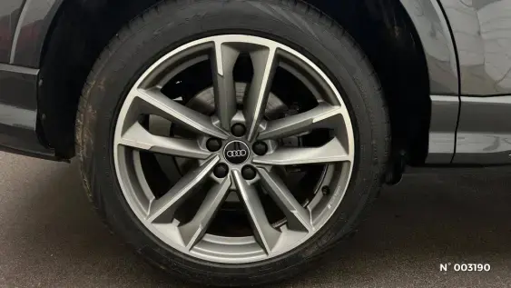 AUDI Q3 - voiture d'occasion - Photo 9