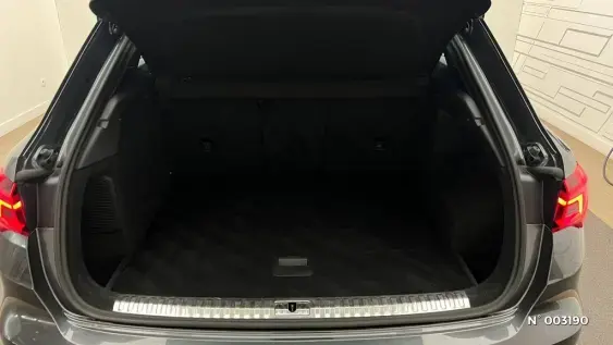 AUDI Q3 - voiture d'occasion - Photo 12