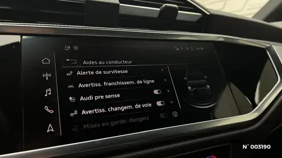 AUDI Q3 - voiture d'occasion - Photo 23