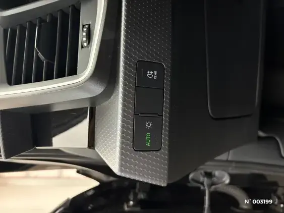 AUDI A1 CITYCARVER - voiture d'occasion - Photo 15