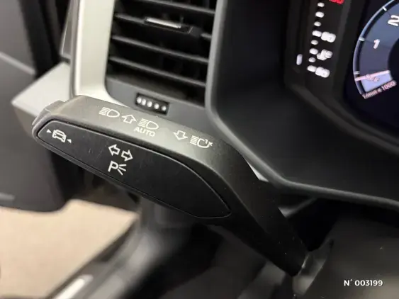 AUDI A1 CITYCARVER - voiture d'occasion - Photo 18