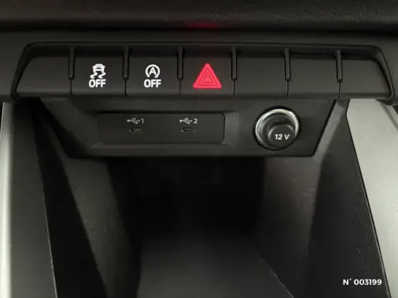 AUDI A1 CITYCARVER - voiture d'occasion - Photo 22