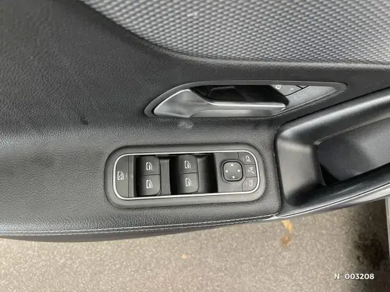 MERCEDES CLASSE A III - voiture d'occasion - Photo 17