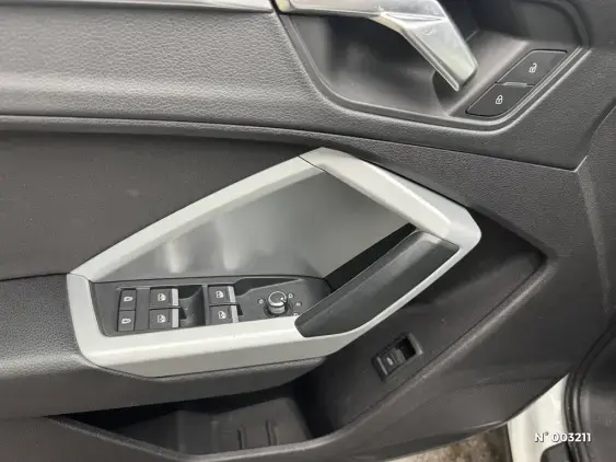 AUDI Q3 - voiture d'occasion - Photo 18